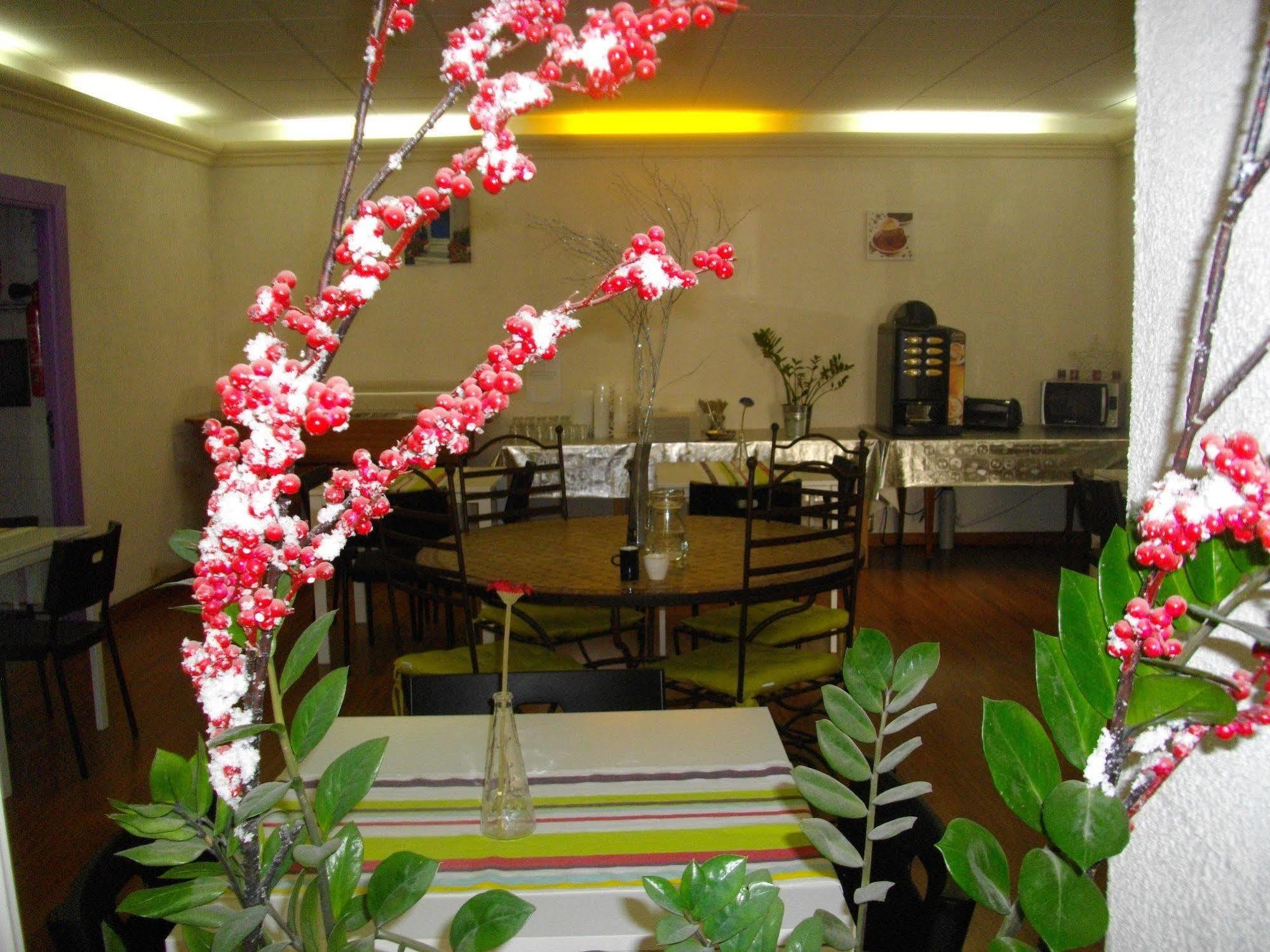 קרקסון Hotel Central מראה חיצוני תמונה